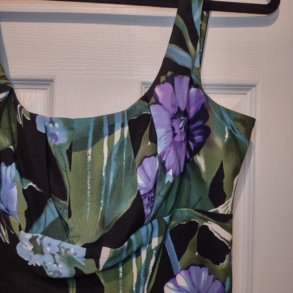 CONNECTED Sleeveless Dress - Picture 2 of 7